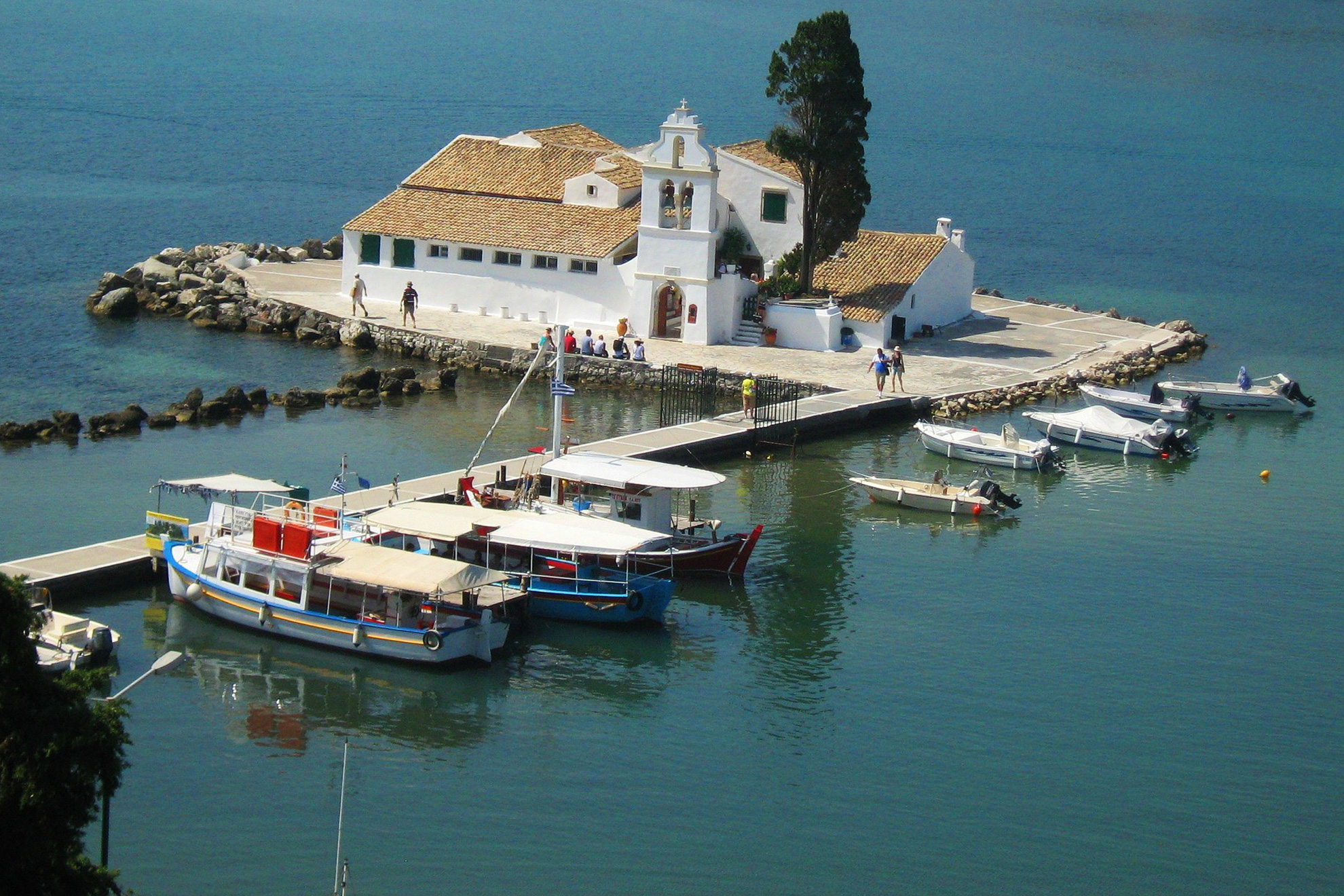 Великден на остров Корфу, хотел Messonghi Beach 3+* - Манастира &bdquo;Богородица Влахерна&ldquo;, Корфу, Гърция - Vlacherna Monastery, Corfu, Greece